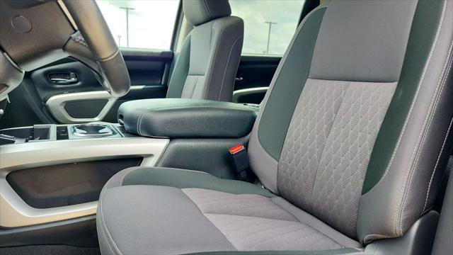 2024 Nissan Titan XD Crew Cab SV 4x4