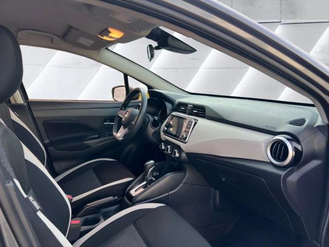 2021 Nissan Versa SV Xtronic CVT