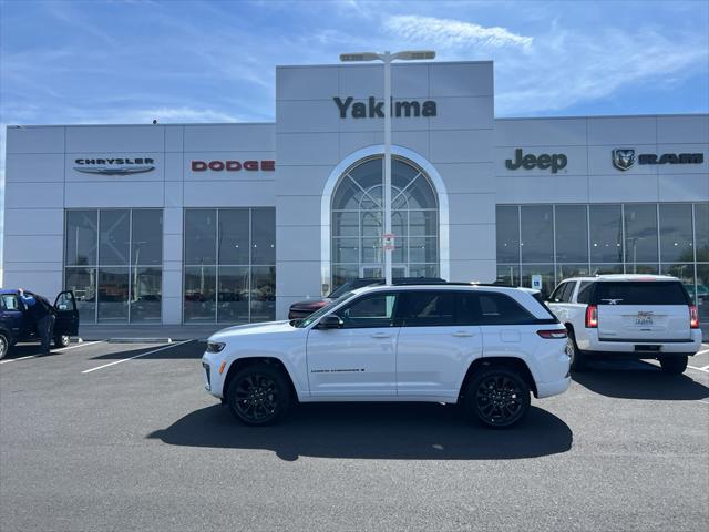 2026 Jeep Grand Cherokee Limited Reserve 4x4 for sale in Yakima, WA