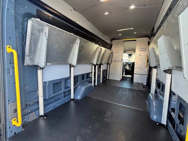 2019 Ford Transit Extended Length w/Sliding Side Door w/LWB