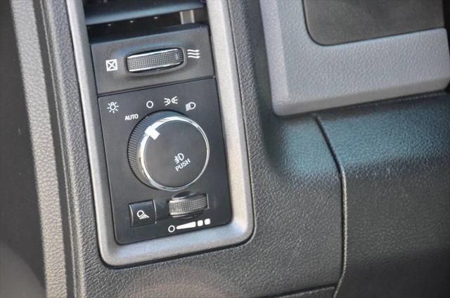 2019 Ram 1500 Classic Express Quad Cab 4x4 6'4" Box