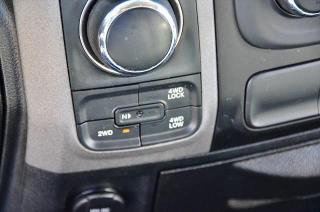 2019 Ram 1500 Classic Express Quad Cab 4x4 6'4" Box