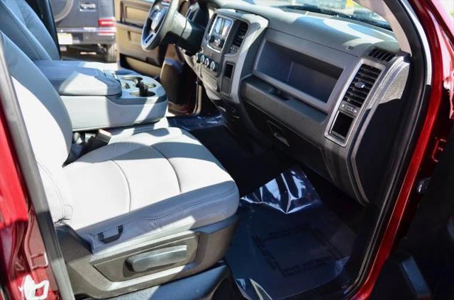 2019 Ram 1500 Classic Express Quad Cab 4x4 6'4" Box