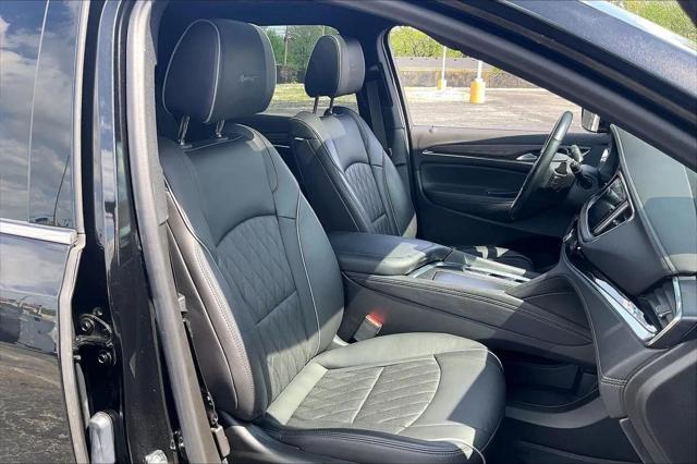 2023 Buick Enclave Avenir AWD