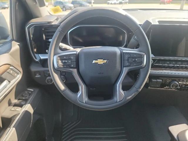 2026 Chevrolet Silverado 1500 4WD Crew Cab Short Bed LT with 2FL