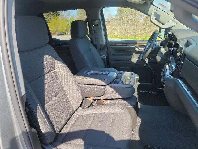 2026 Chevrolet Silverado 1500 4WD Crew Cab Short Bed LT with 2FL
