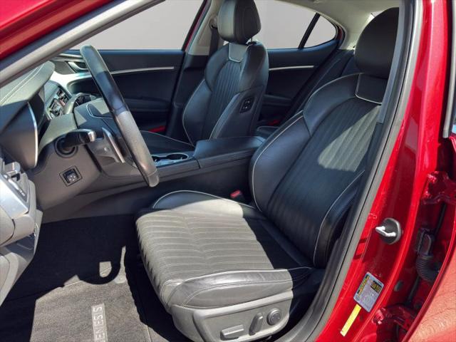 2021 Genesis G70 2.0T AWD