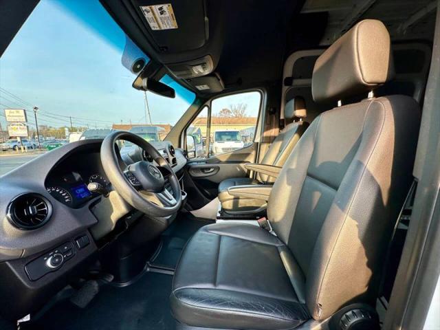 2023 Mercedes-Benz Sprinter 2500 High Roof 4-Cyl Gas