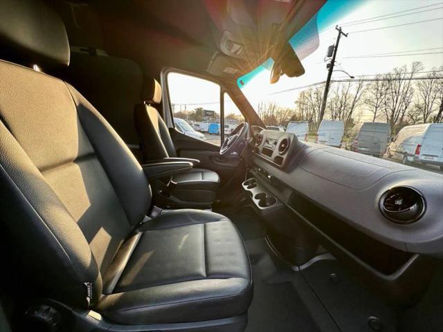 2023 Mercedes-Benz Sprinter 2500 High Roof 4-Cyl Gas
