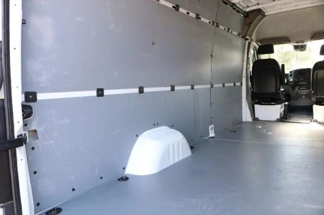 2017 Freightliner Sprinter High Roof V6