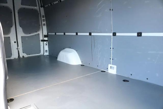 2017 Freightliner Sprinter High Roof V6