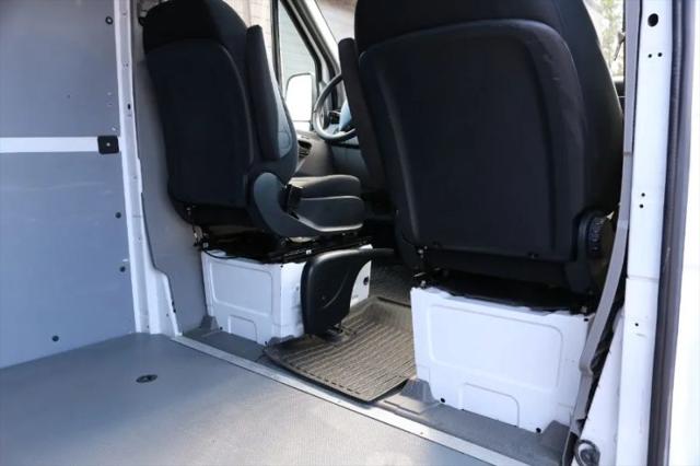 2017 Freightliner Sprinter High Roof V6