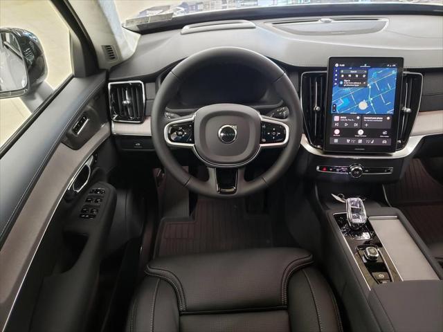 2026 Volvo XC90 Ultra Dark Theme, B6 AWD Gas (mild hybrid), Gasoline, 6 Seats
