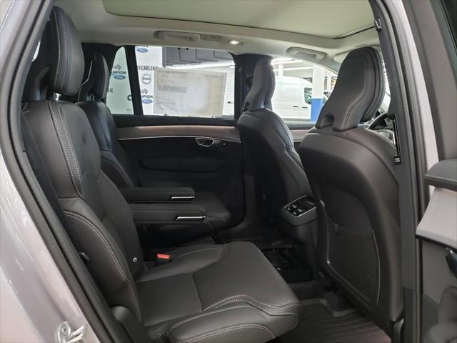 2026 Volvo XC90 Ultra Dark Theme, B6 AWD Gas (mild hybrid), Gasoline, 6 Seats