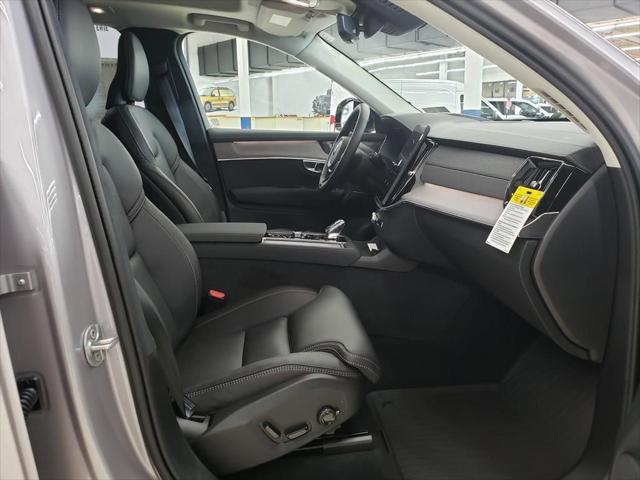 2026 Volvo XC90 Ultra Dark Theme, B6 AWD Gas (mild hybrid), Gasoline, 6 Seats