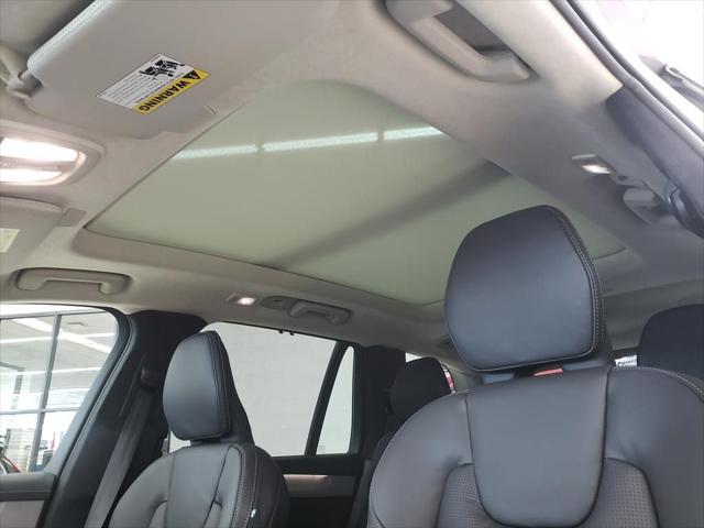 2026 Volvo XC90 Ultra Dark Theme, B6 AWD Gas (mild hybrid), Gasoline, 6 Seats
