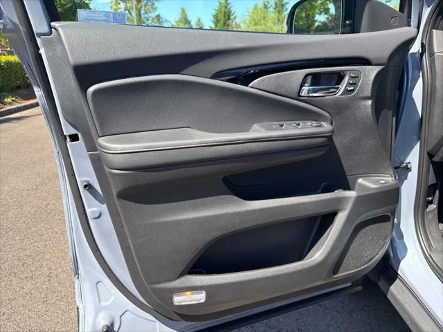 2026 Honda Ridgeline Black Edition Two-Tone