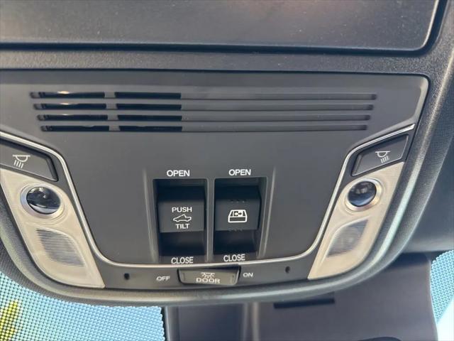 2026 Honda Ridgeline Black Edition Two-Tone