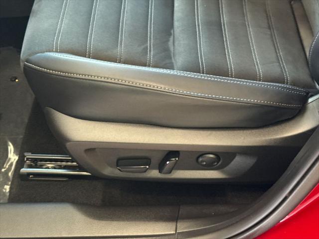 2025 Mitsubishi Outlander PHEV SE S-AWC