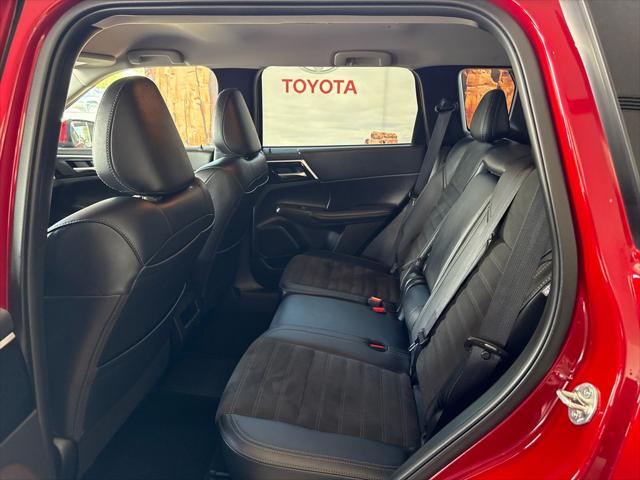 2025 Mitsubishi Outlander PHEV SE S-AWC
