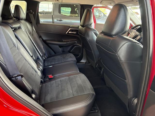 2025 Mitsubishi Outlander PHEV SE S-AWC