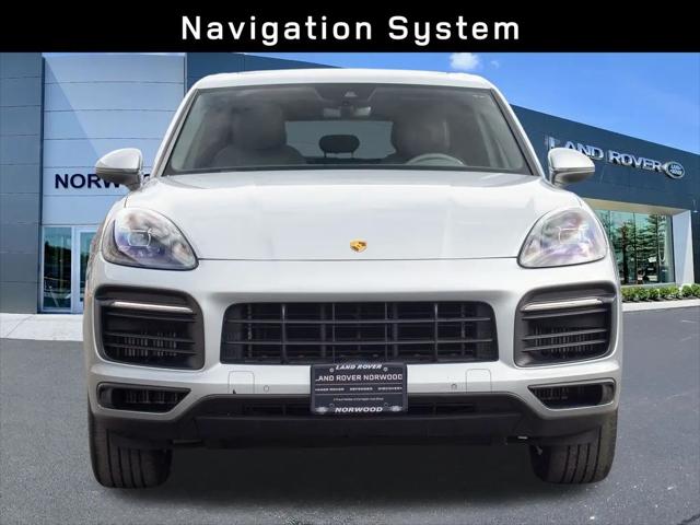 2022 Porsche Cayenne Cayenne