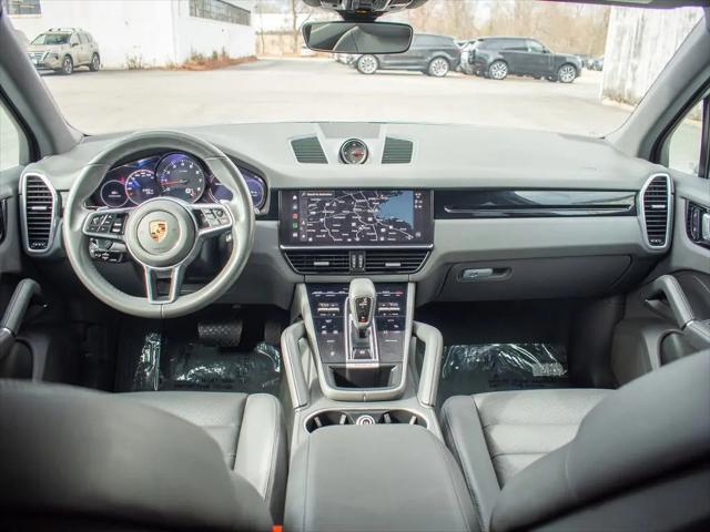 2022 Porsche Cayenne Cayenne
