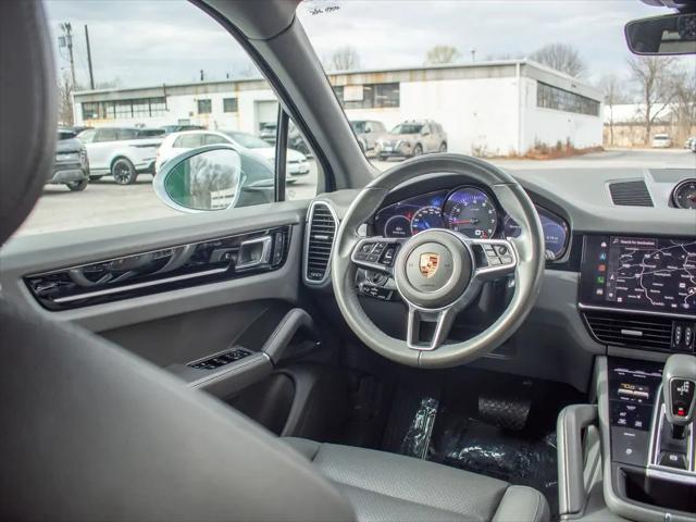 2022 Porsche Cayenne Cayenne