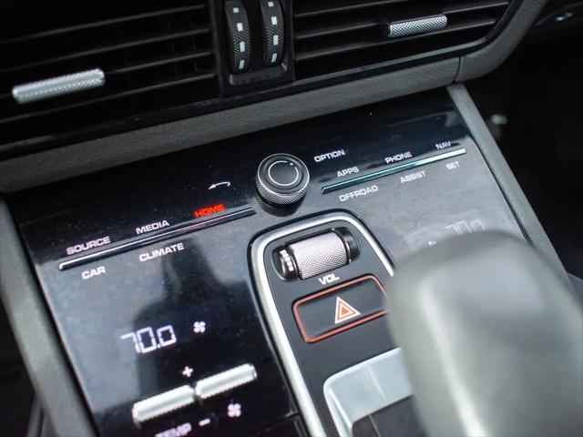 2022 Porsche Cayenne Cayenne