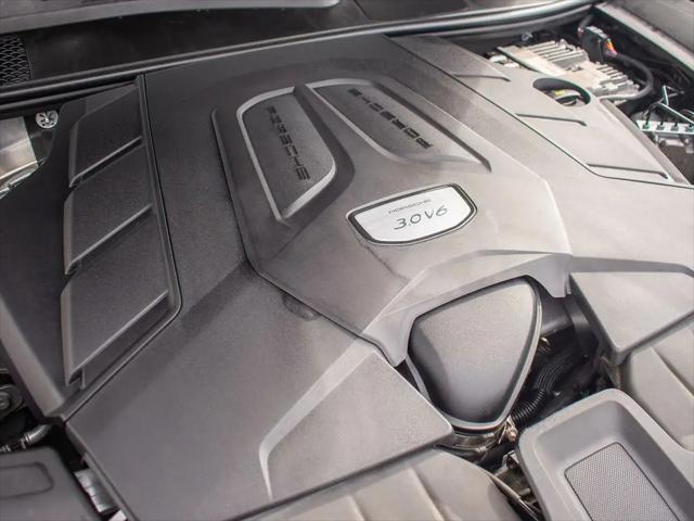 2022 Porsche Cayenne Cayenne
