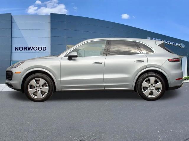 2022 Porsche Cayenne Cayenne