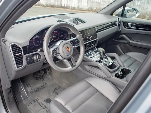 2022 Porsche Cayenne Cayenne