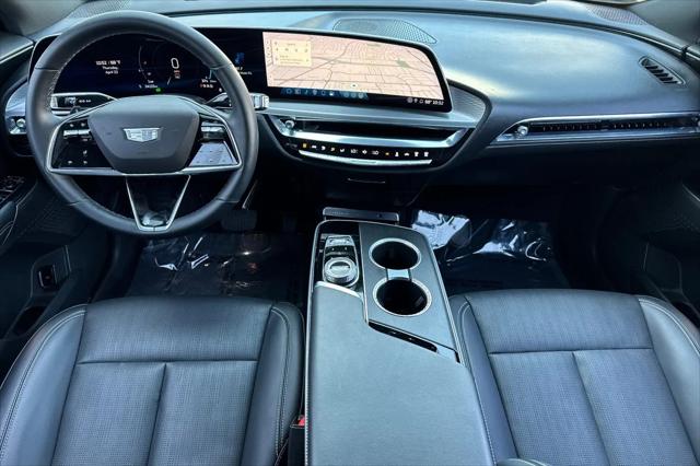 2024 Cadillac iQ Sport w/1SF