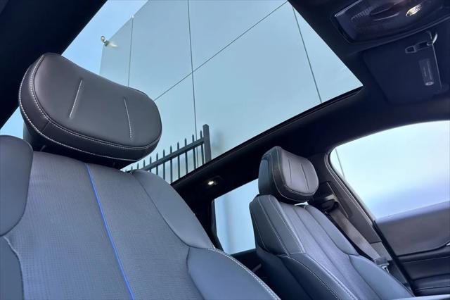 2024 Cadillac iQ Sport w/1SF