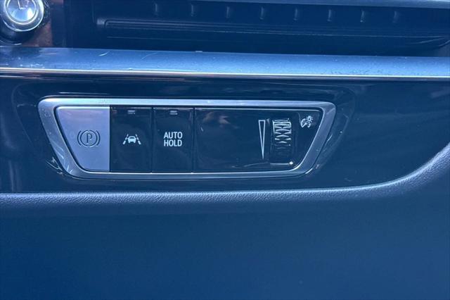 2024 Cadillac iQ Sport w/1SF