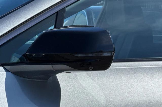2024 Cadillac iQ Sport w/1SF