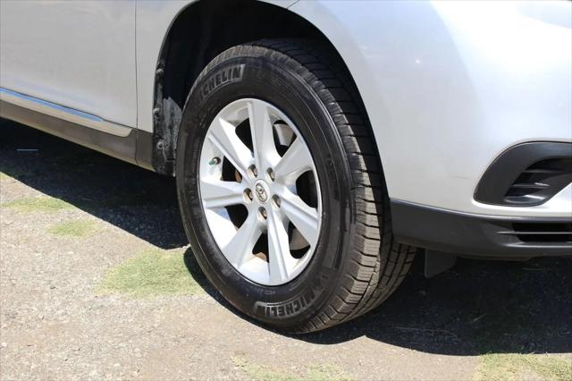 2013 Toyota Highlander Base Plus