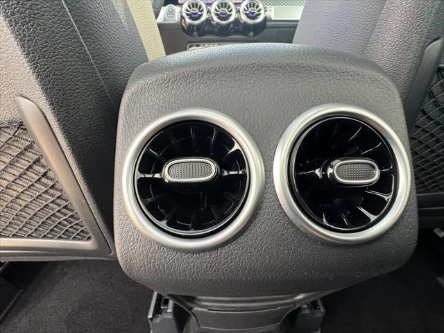 2026 Mercedes-Benz GLB 4MATIC