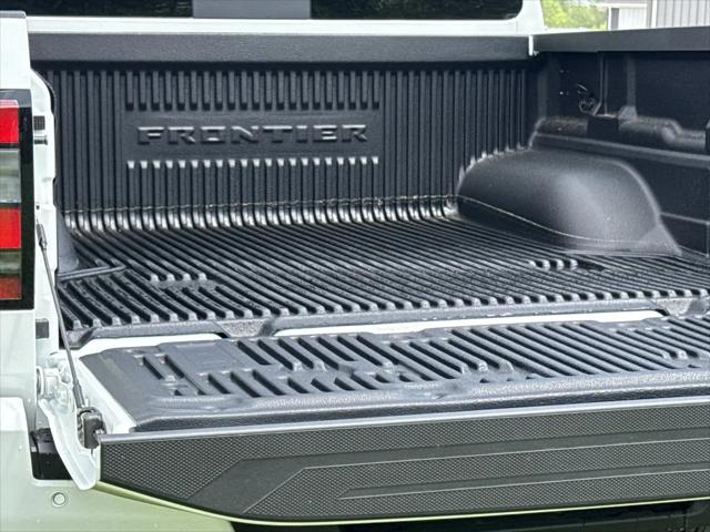 2026 Nissan Frontier Crew Cab SV 4x4
