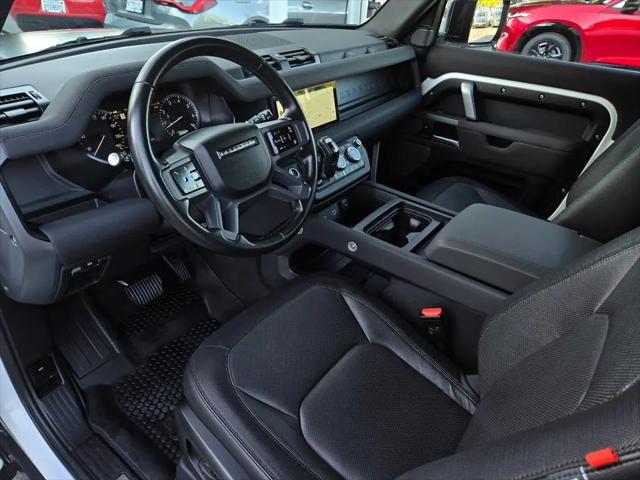 2023 Land Rover Defender 90 X-Dynamic SE