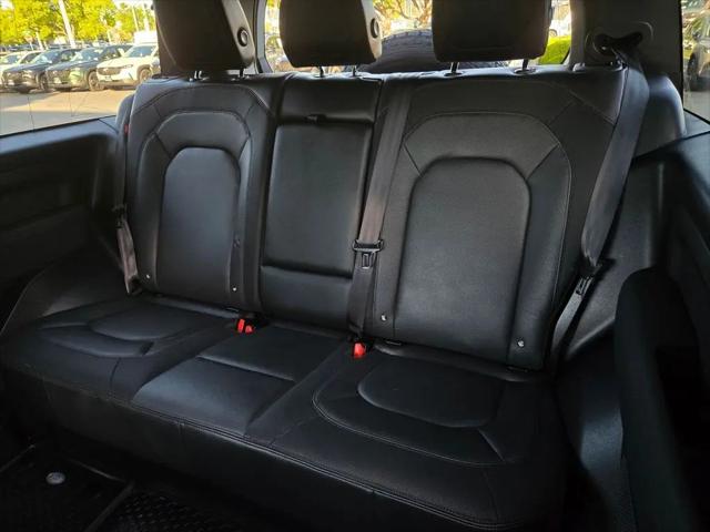 2023 Land Rover Defender 90 X-Dynamic SE