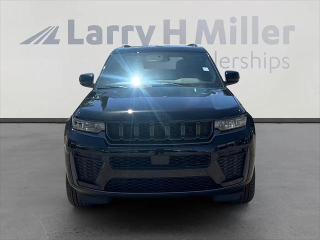 2026 Jeep Grand Cherokee Altitude 4x4