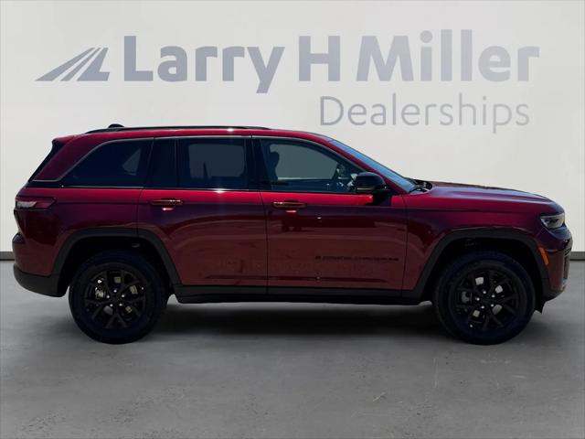 2026 Jeep Grand Cherokee Altitude 4x4