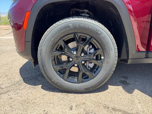 2026 Jeep Grand Cherokee Altitude 4x4