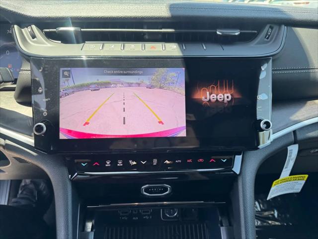 2026 Jeep Grand Cherokee Altitude 4x4