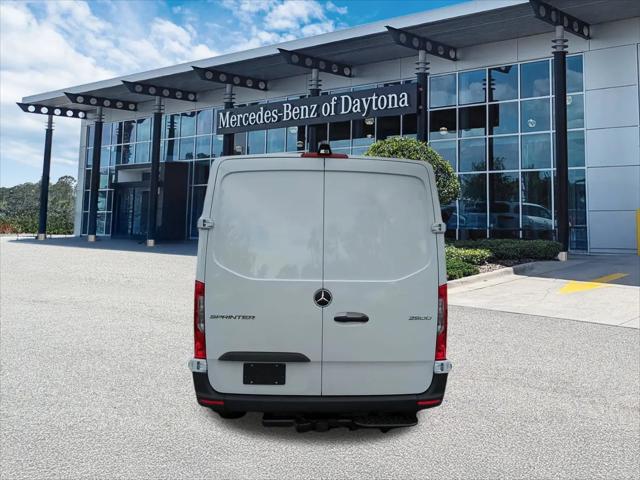 2026 Mercedes-Benz Sprinter 2500 Standard Roof 4-Cyl Diesel HO