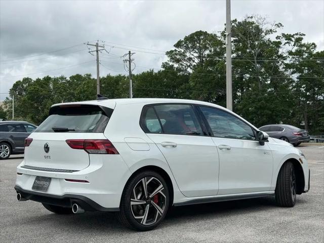 2026 Volkswagen Golf GTI SE