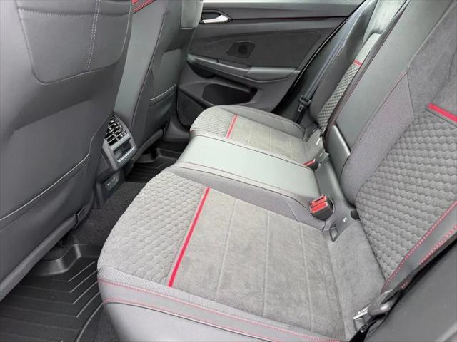 2026 Volkswagen Golf GTI SE