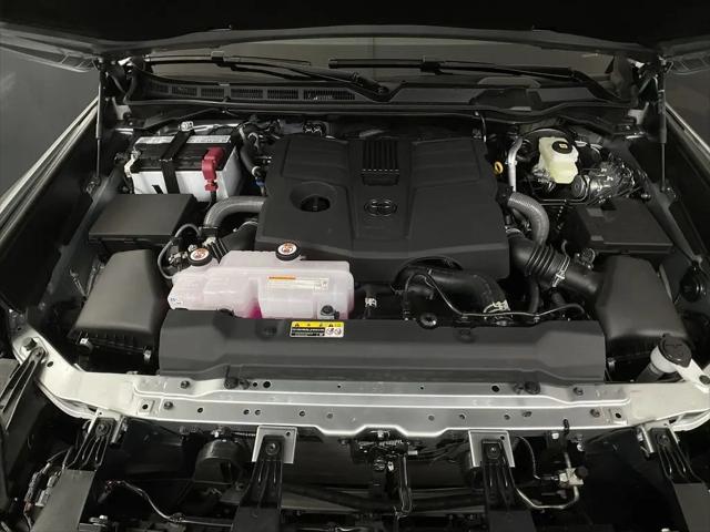 2026 Toyota Tundra Platinum CrewMax 5.5' Bed