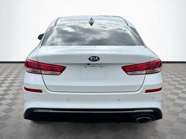 2020 Kia Optima LX